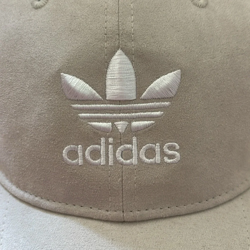 Adidas Women's Light Tan‎ Baseball Ball Cap